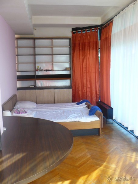 Вторая половина 4-местного номера.