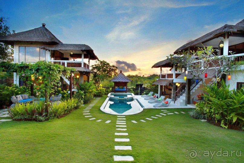 Альбом отзыва "Лагерь на Бали"