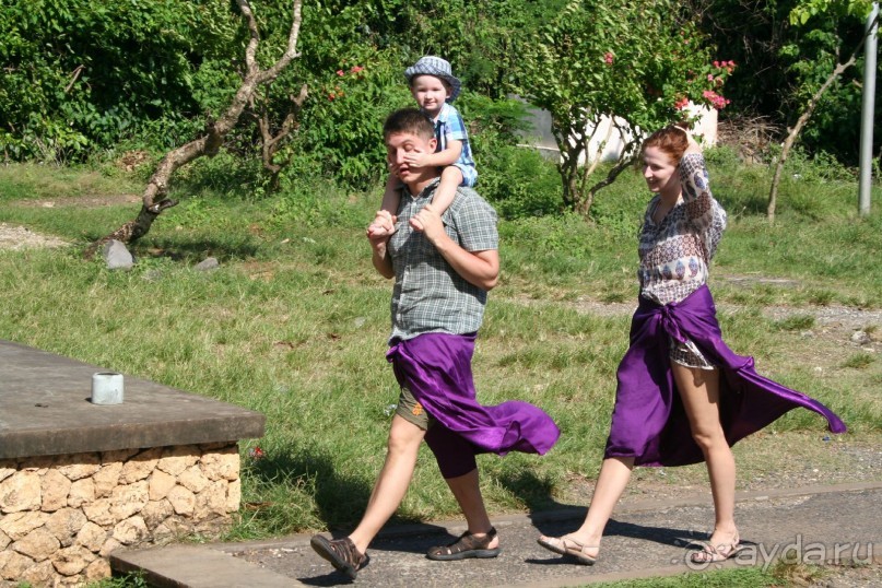 Альбом отзыва "Лагерь на Бали"