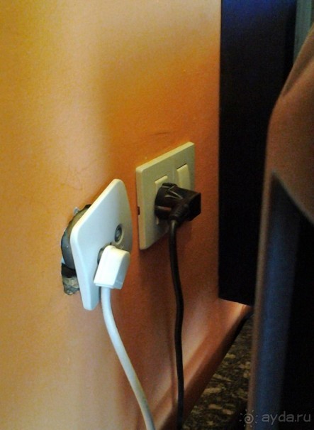 Это отель четыре звезды)))