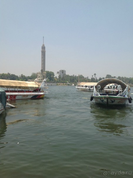 Вниз по Нилу на страшенной посудине. Как бы не потонуть!