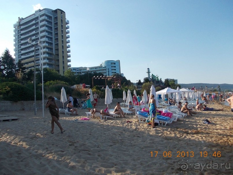 Отель очень понравился, отличная еда и обслуживание, 2 прекрасных чистых басссейна, много зелени.