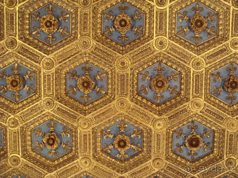 Palazzo Vecchio-резиденция Медичи.