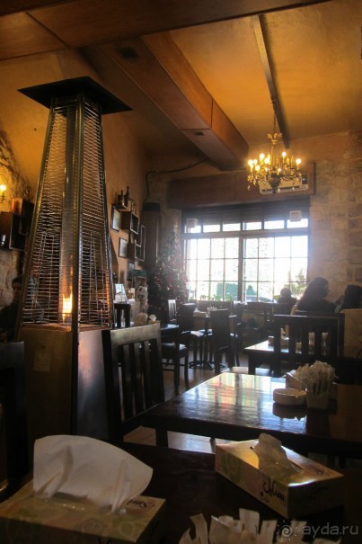 Cafe & Restaurant Ayola