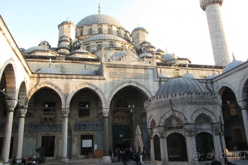 Yeni Camii - классика османской архитектуры!