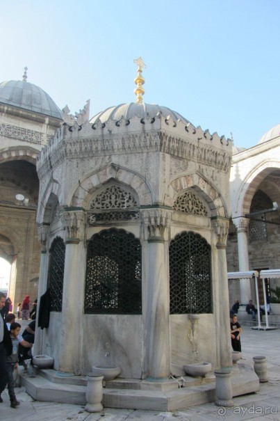 Yeni Camii - классика османской архитектуры!