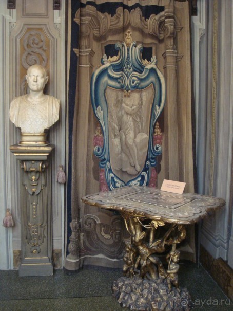 Palazzo Medici Riccardi - достойно посещения.