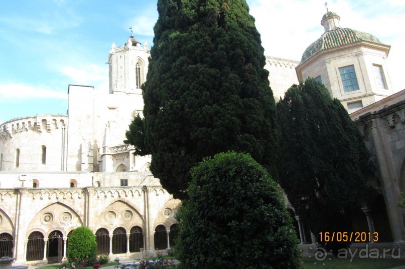 Catedral de Santa María - самый большой собор Каталонии! 