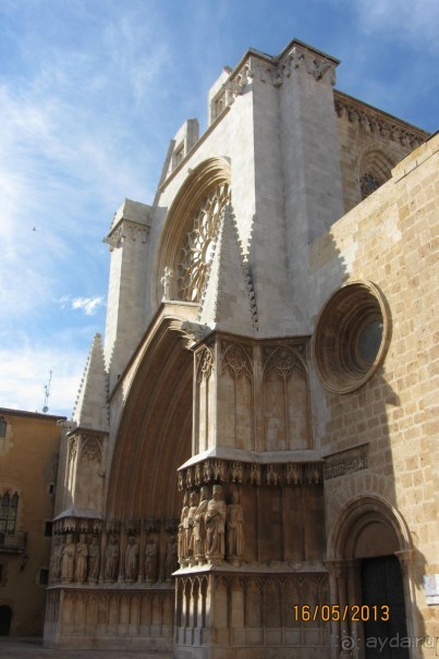 Catedral de Santa María - самый большой собор Каталонии! 