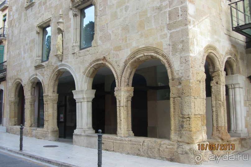 Catedral de Santa María - самый большой собор Каталонии! 