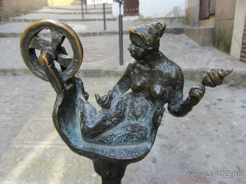 Poble Espanyol - прекрасное место для отдыха! 