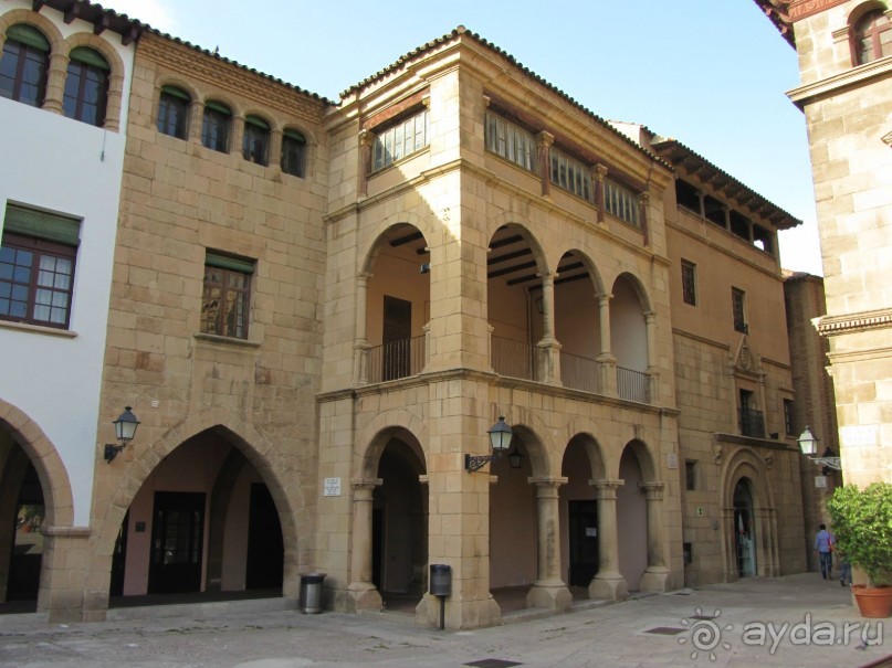 Poble Espanyol - прекрасное место для отдыха! 