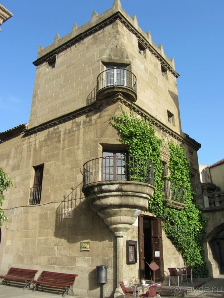 Poble Espanyol - прекрасное место для отдыха! 