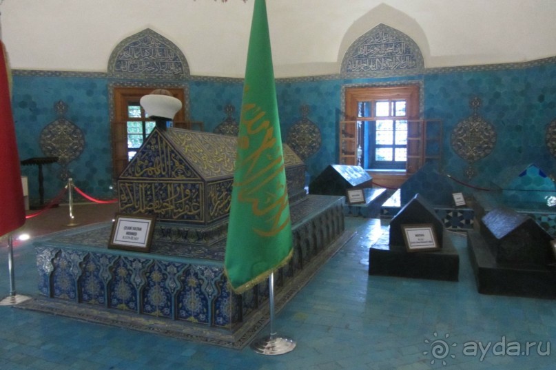 Yesil Turbe - прикосновение к истории.