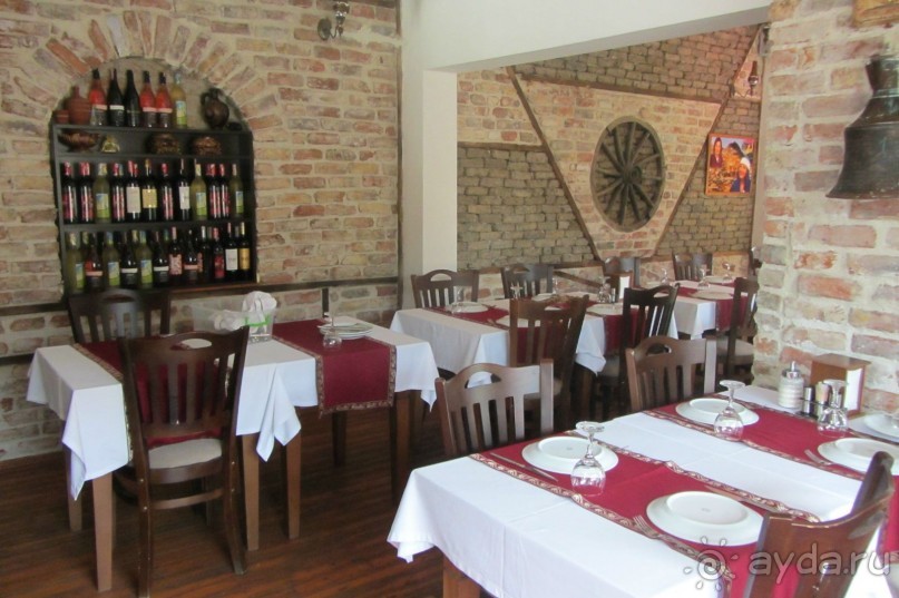 Хороший ориентальный ресторан.