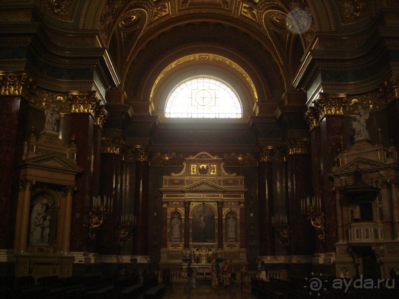 Самое высокое строение Будапешта.