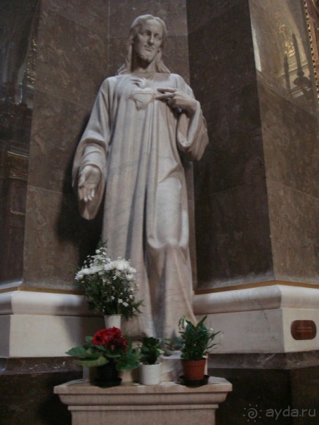 Самое высокое строение Будапешта.