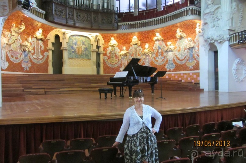 Дворец каталонской музыки.