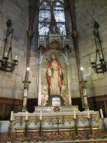 Catedral de la Santa Cruz y Santa Eulalia - главный собор Барселоны.