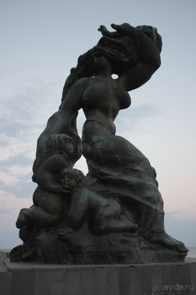 Отдых- отличный, все остальное- желает лучшего!