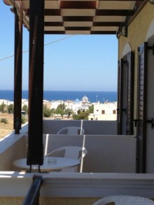 Неделя в Камари