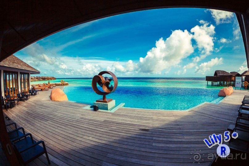 Эти фотки нашёл на флешке, любезно презентованной в Lily Beach Resort &amp; Spa 5*