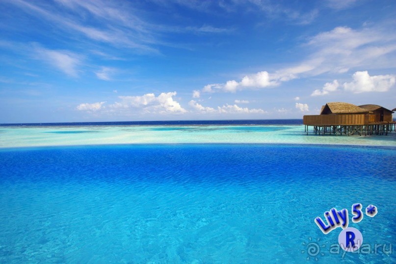Эти фотки нашёл на флешке, любезно презентованной в Lily Beach Resort &amp; Spa 5*