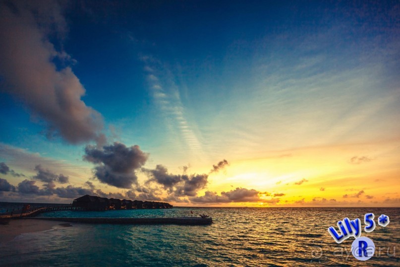 Эти фотки нашёл на флешке, любезно презентованной в Lily Beach Resort &amp; Spa 5*