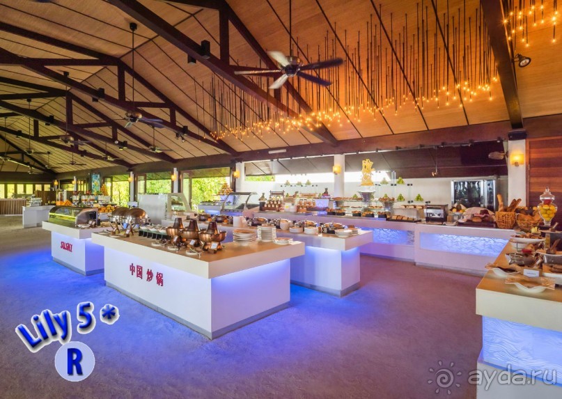 Эти фотки нашёл на флешке, любезно презентованной в Lily Beach Resort &amp; Spa 5*