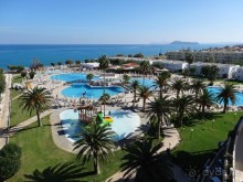 Крит в октябре.