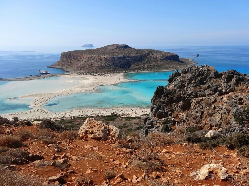 Крит в октябре.