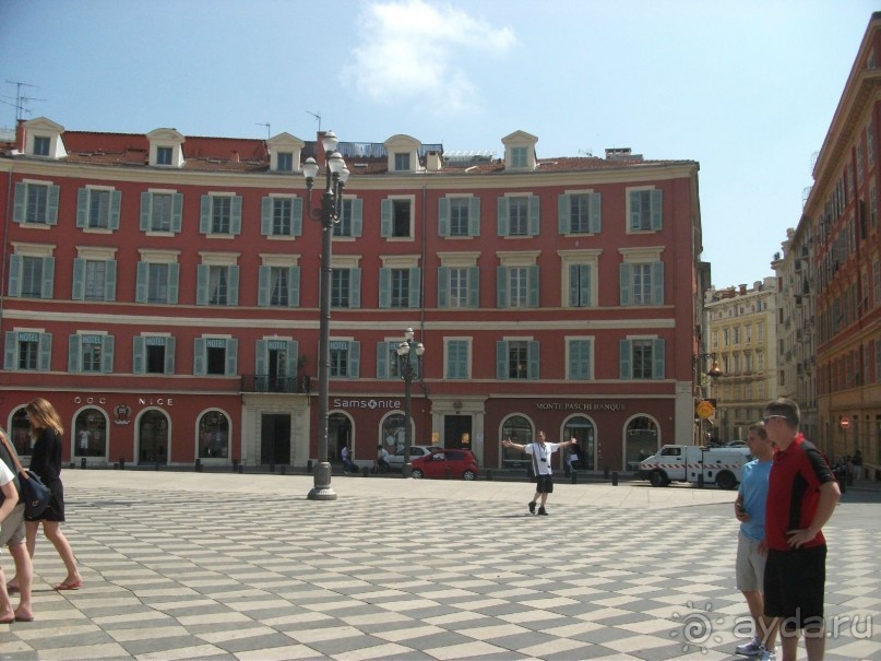 Транзитом через Ниццу