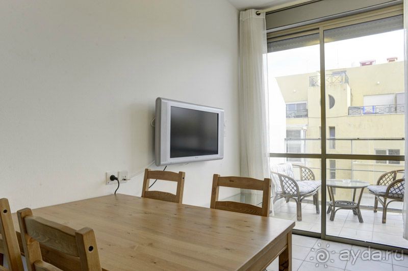 MRD Nehemiya Apartments