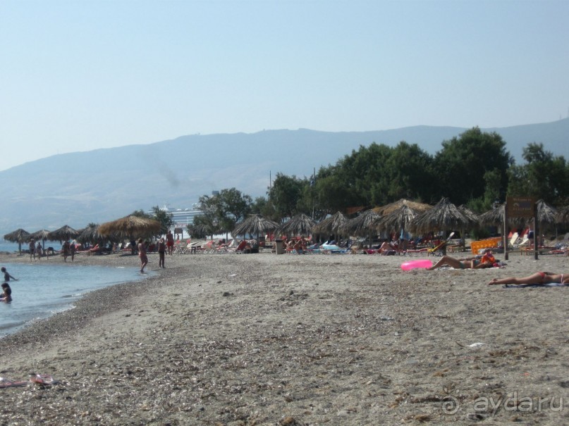 Хорошо: много зелени, приветливый персонал, отличная уборка номеров, вкусная еда.