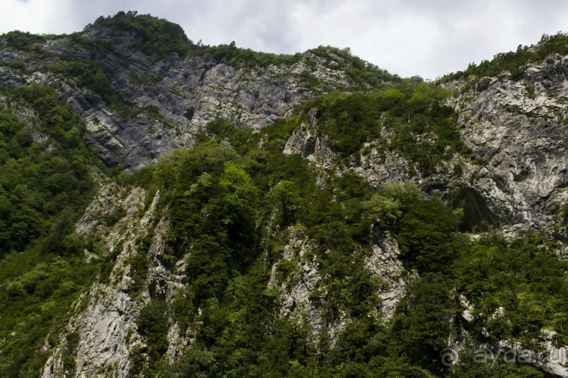 В Абхазию можно, только осторожно