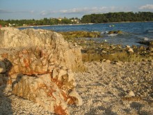 Тихо,спокойно,доброжелательно