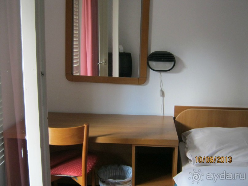 Тихо,спокойно,доброжелательно