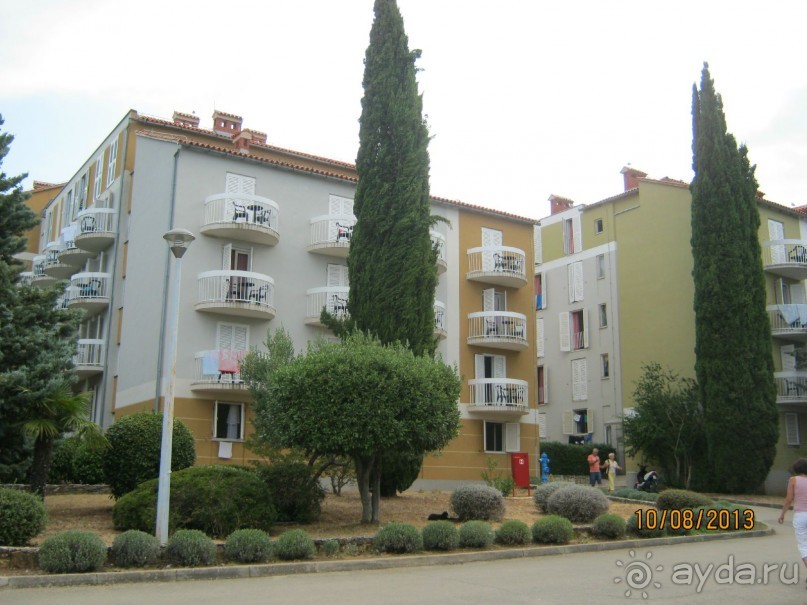 Тихо,спокойно,доброжелательно