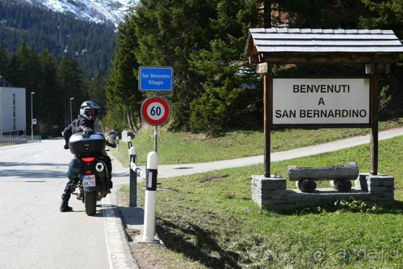 Альбом отзыва "Самые дешевые мототуры в Европу "