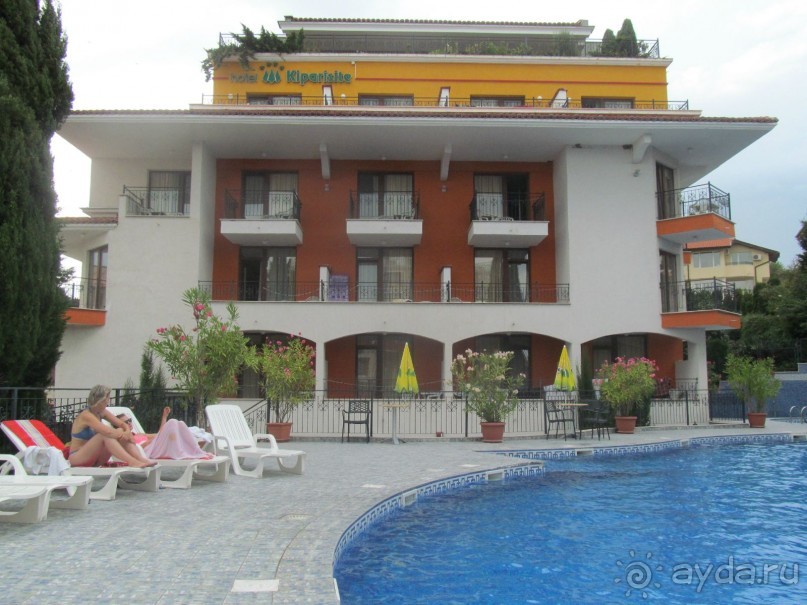 Отдых в Кипарисите