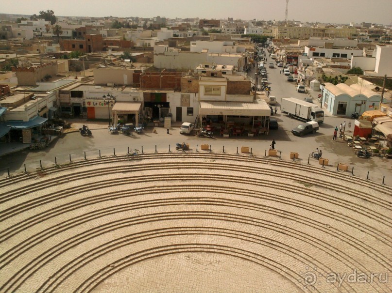 Самостоятельно в Эль-Джем