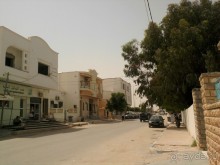 Самостоятельно в Эль-Джем