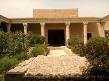 Самостоятельно в Эль-Джем