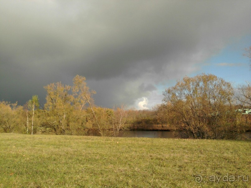 Родные все места: высокий барский дом...