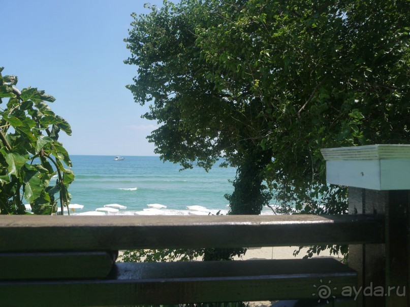 Неудобен для отдыха с детскими колясками