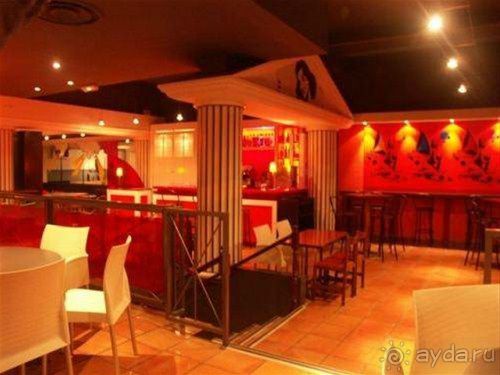 “Отель, где можно остановиться, чтобы переночевать и хорошо покушать"