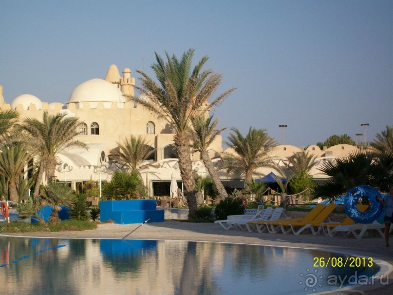 Отдых для тюленей - поел,поспал,понырял.