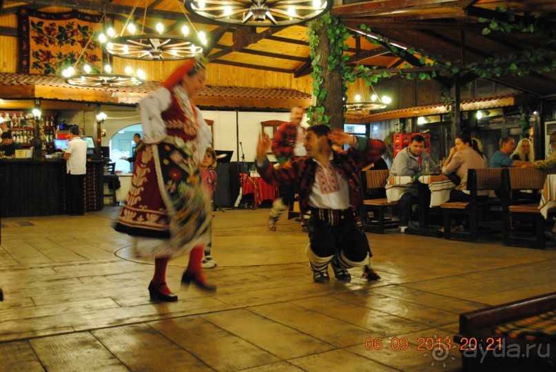 Нормальный семейный  отдых.