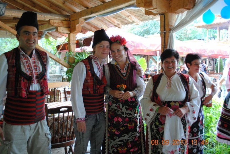 Нормальный семейный  отдых.