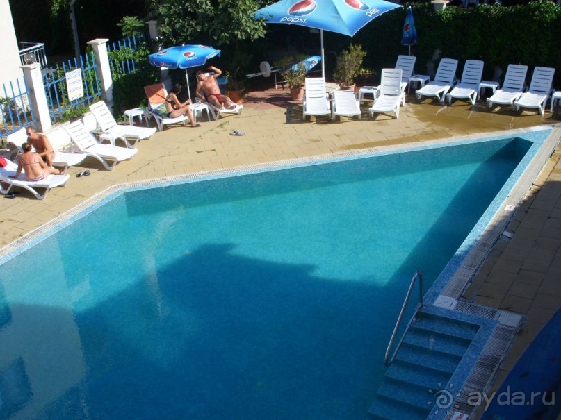 Простой,хороший отель. 